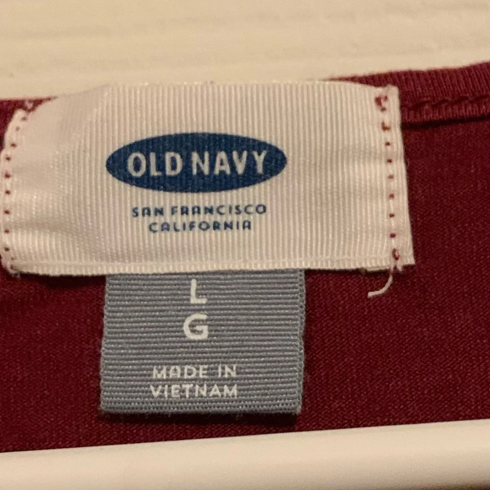 Old Navy Burgundy Blouse - Picture 2 of 3